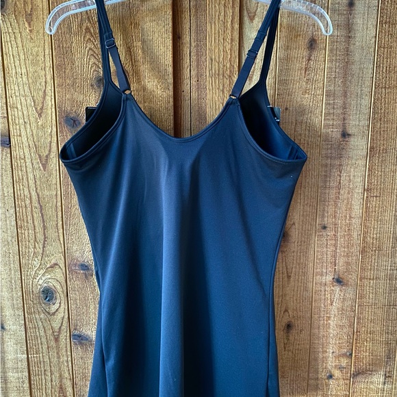 Maidenform Flexees - FIRM wirefree cami. - Picture 2 of 5